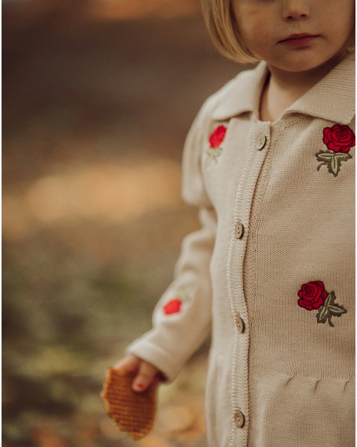 Cardigan Rose Élégante
